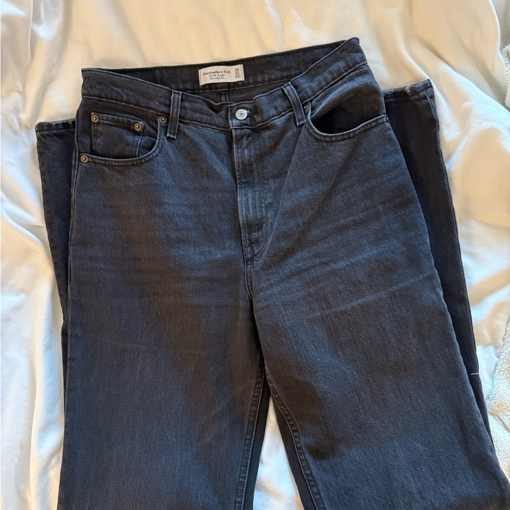 Abercrombie 90’s straight ultra high rise